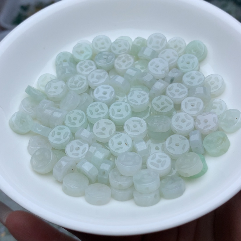 【闪购商品】翡翠手链未镶嵌卡8加厚通孔金钱扣50颗