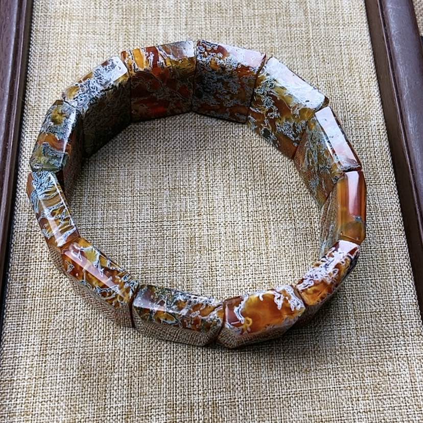 【闪购商品】玛瑙/玉髓手串未镶嵌老**超