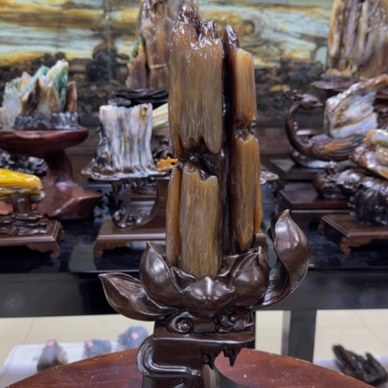 硅化玉摆件未镶嵌