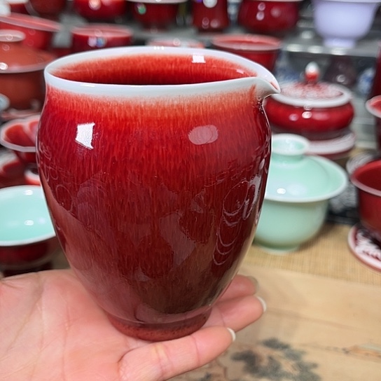 景德镇陶瓷红马坊公道杯