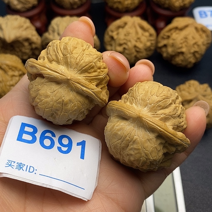 M***o把件文玩核桃蛙蛙4.0