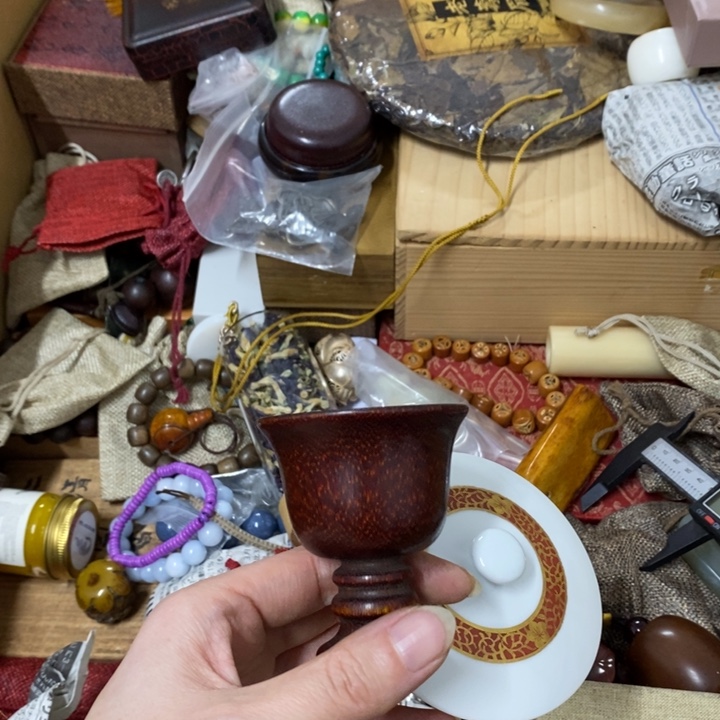 瓷片哈中古工艺品一件