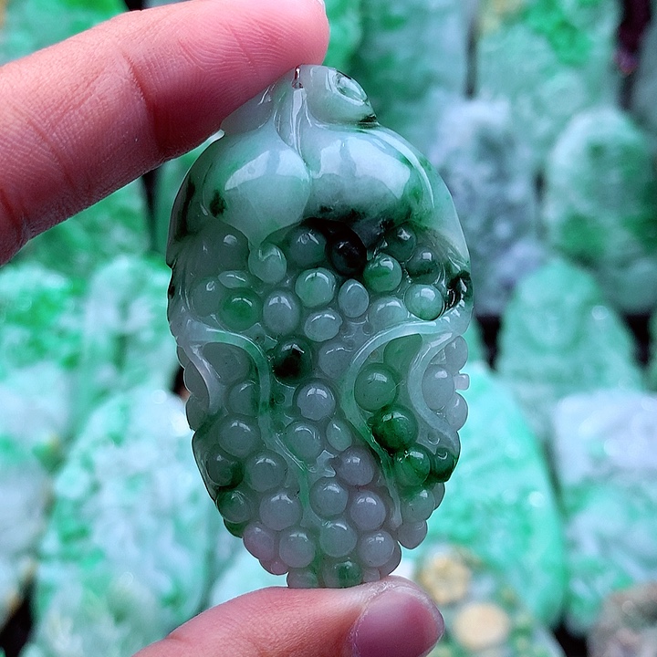 翡翠吊坠(不含链)未镶嵌