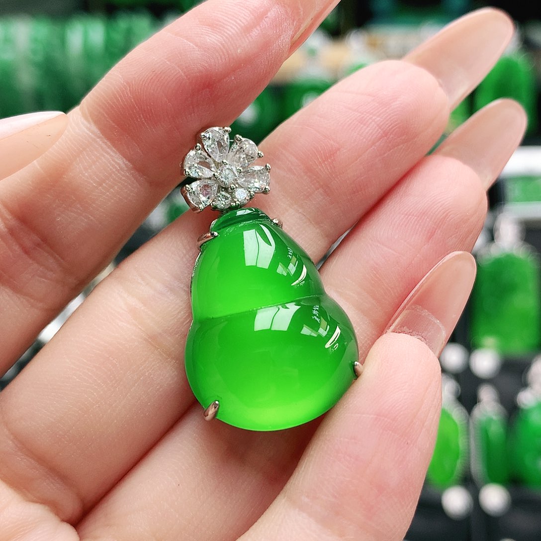 玛瑙/玉髓银S925镶嵌吊坠