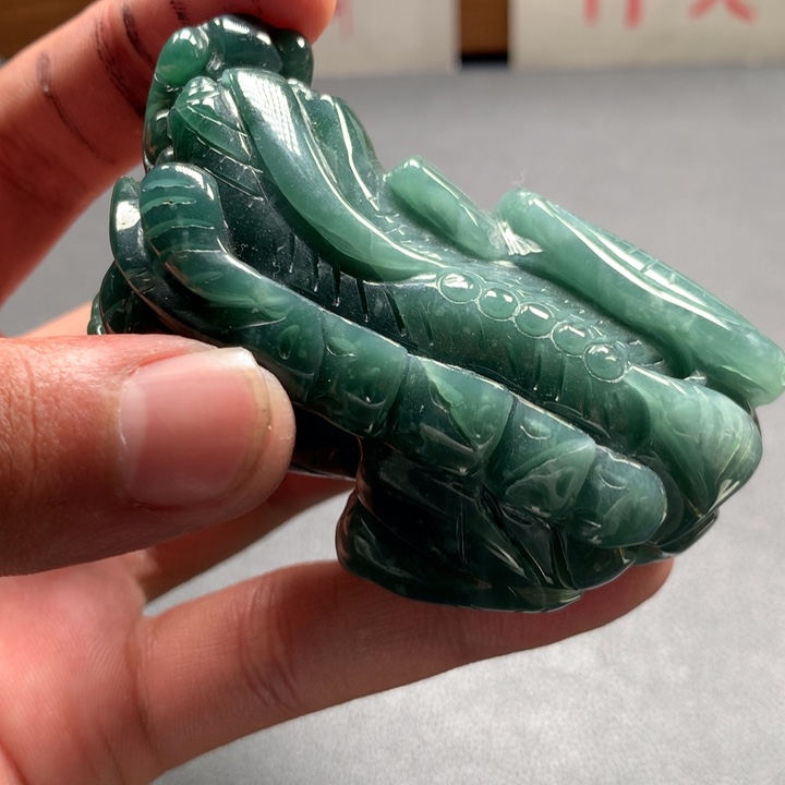 翡翠未镶嵌颈饰保真天然a货翡翠