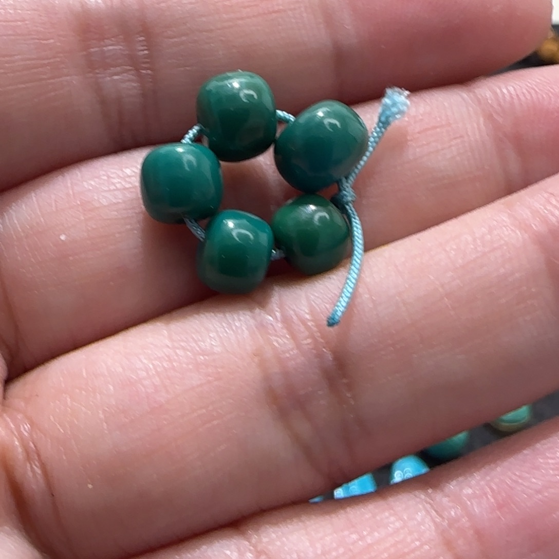 绿松石未镶嵌配饰
