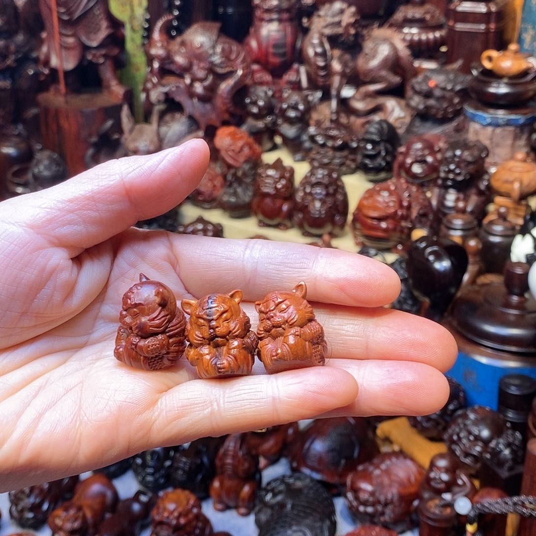 檀香紫檀（小叶紫檀）三个