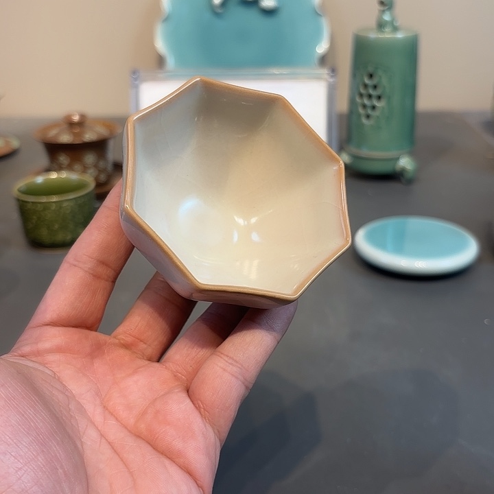 瓷片龙泉青瓷福利青瓷