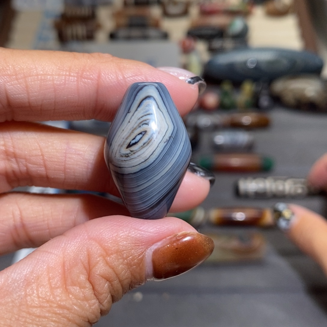 冯***宝玛瑙/玉髓合金手链