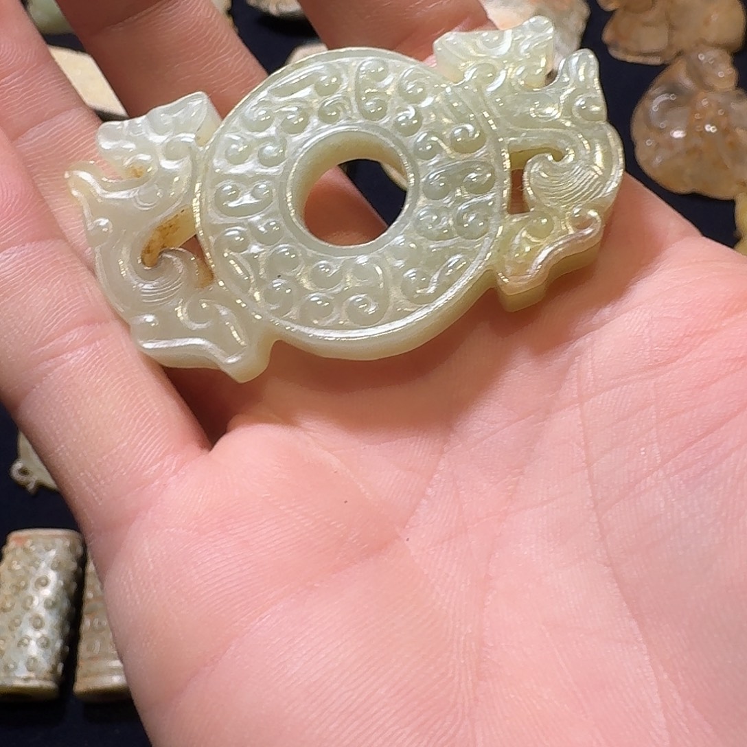 暴***暴奎星村的村民们在这里举行