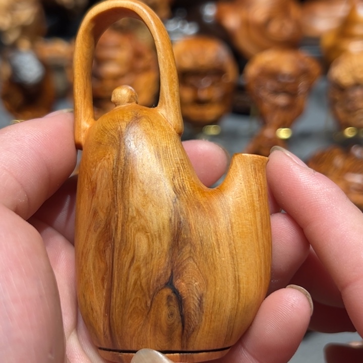 柏木（崖柏）点点关注