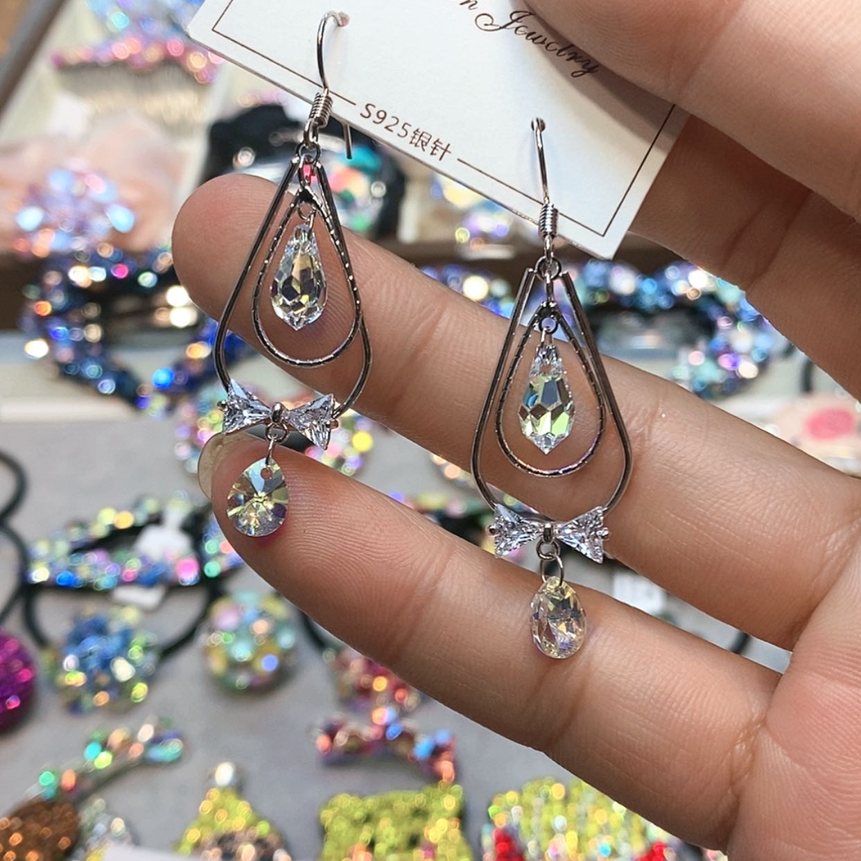 【闪购商品】铁合金皮质