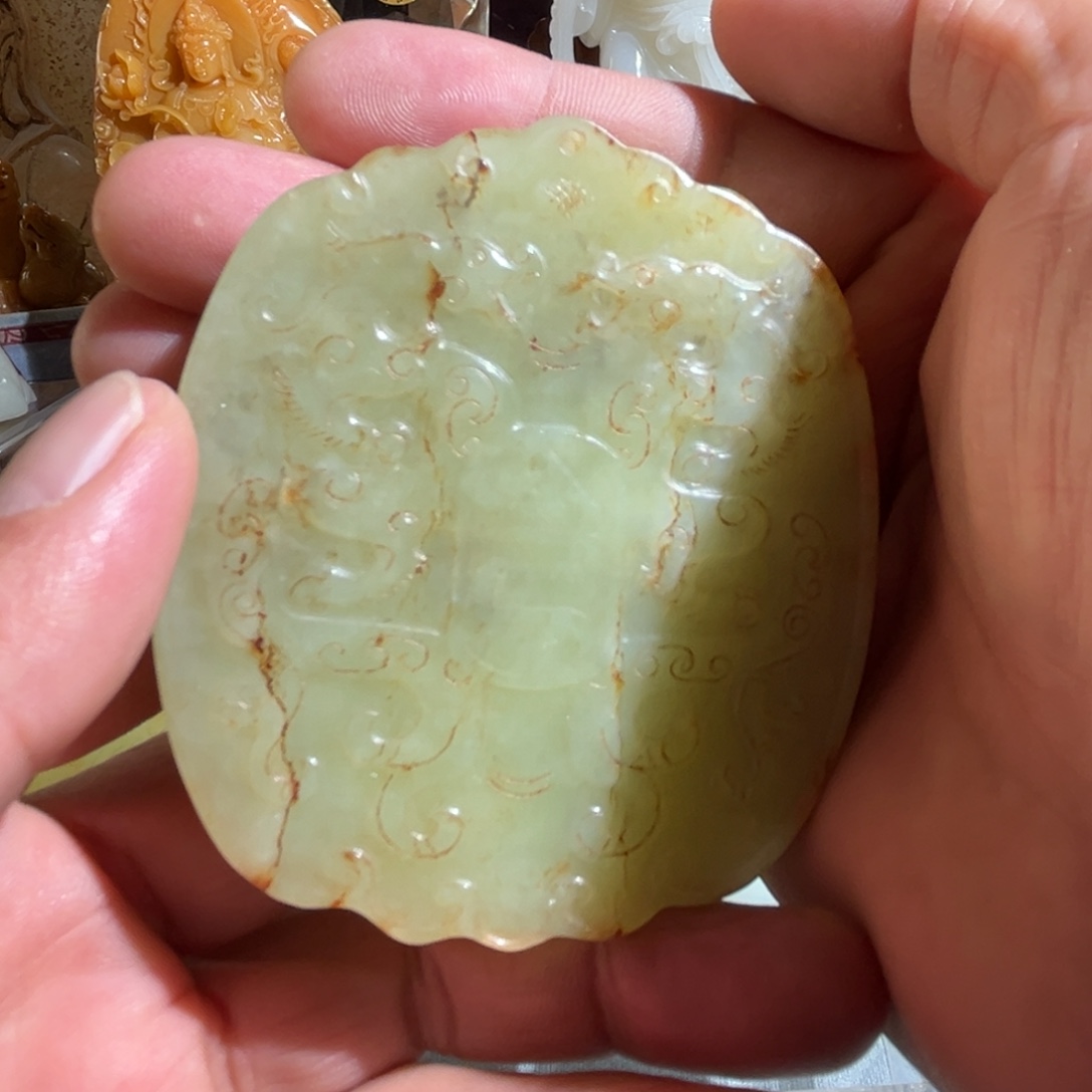 和田玉未镶嵌把件