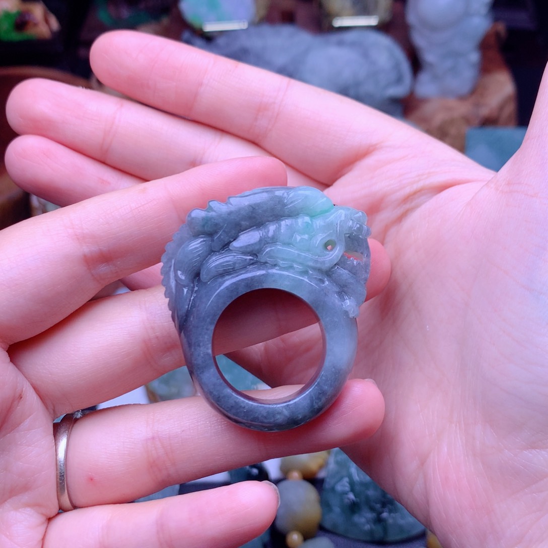 定制翡翠未镶嵌翡翠