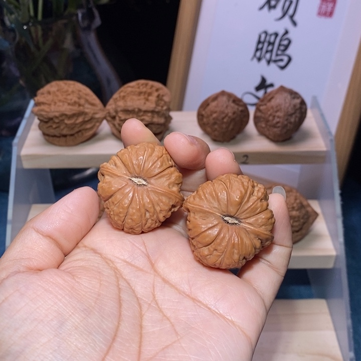 文玩核桃吊坠南瓜墩