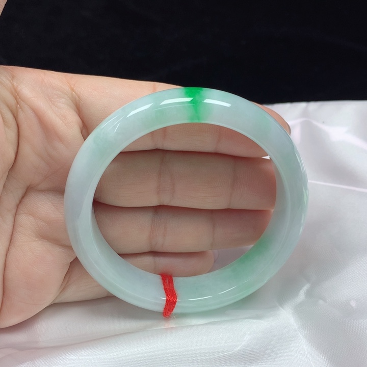 翡翠手镯未镶嵌正圈57.2