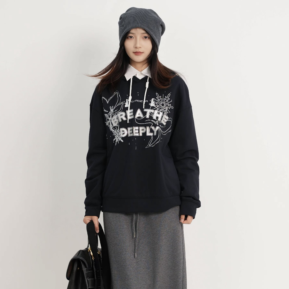 GIRDEAR/哥弟连帽长袖印花套头女字母百搭卫衣黑色秋季圆领130118