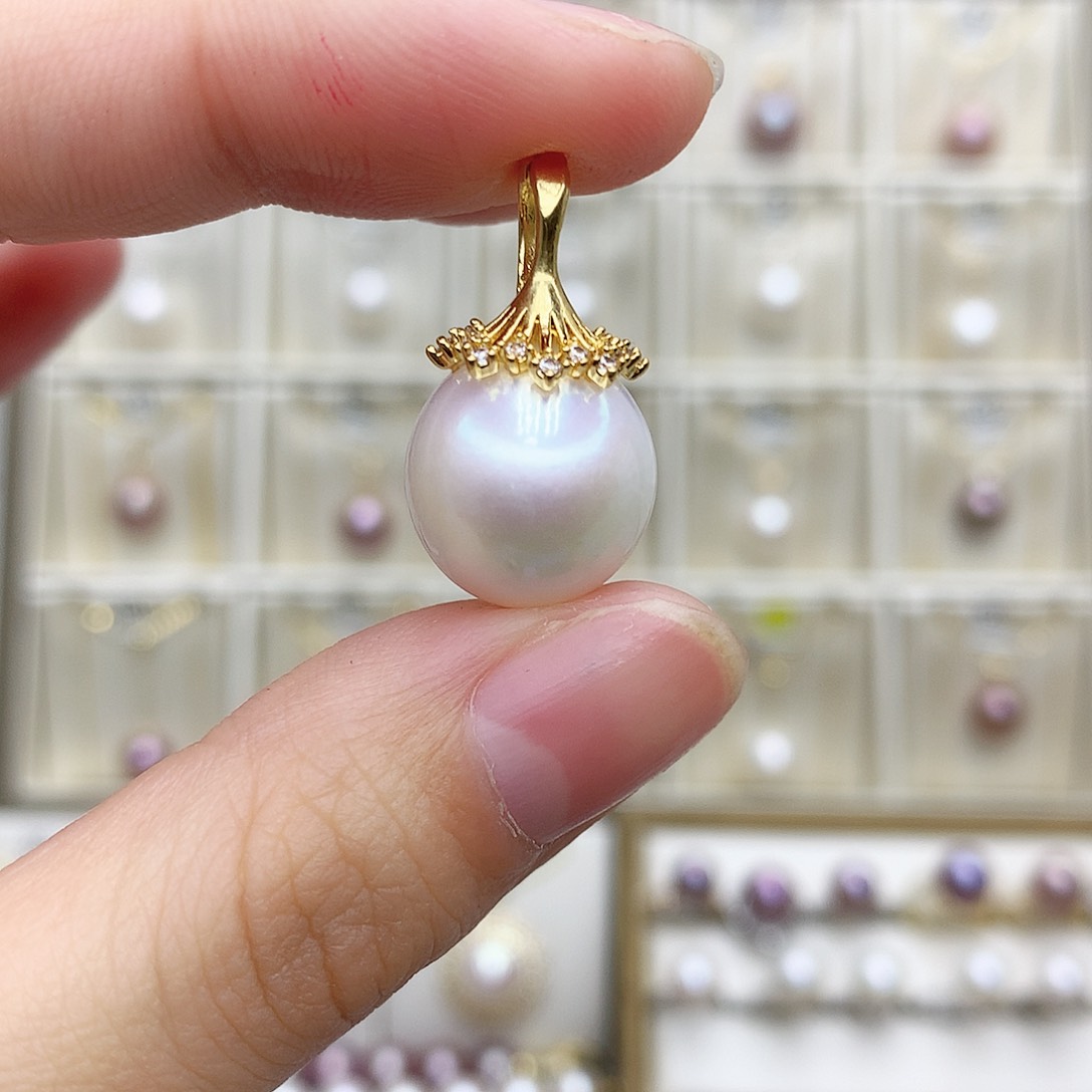 淡水珍珠颈饰合金