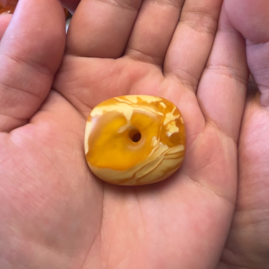 蜜蜡吊坠(不含链)未镶嵌