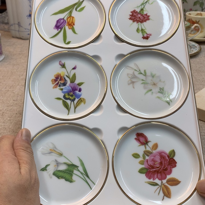 金瓷阁家的美丽瓷器