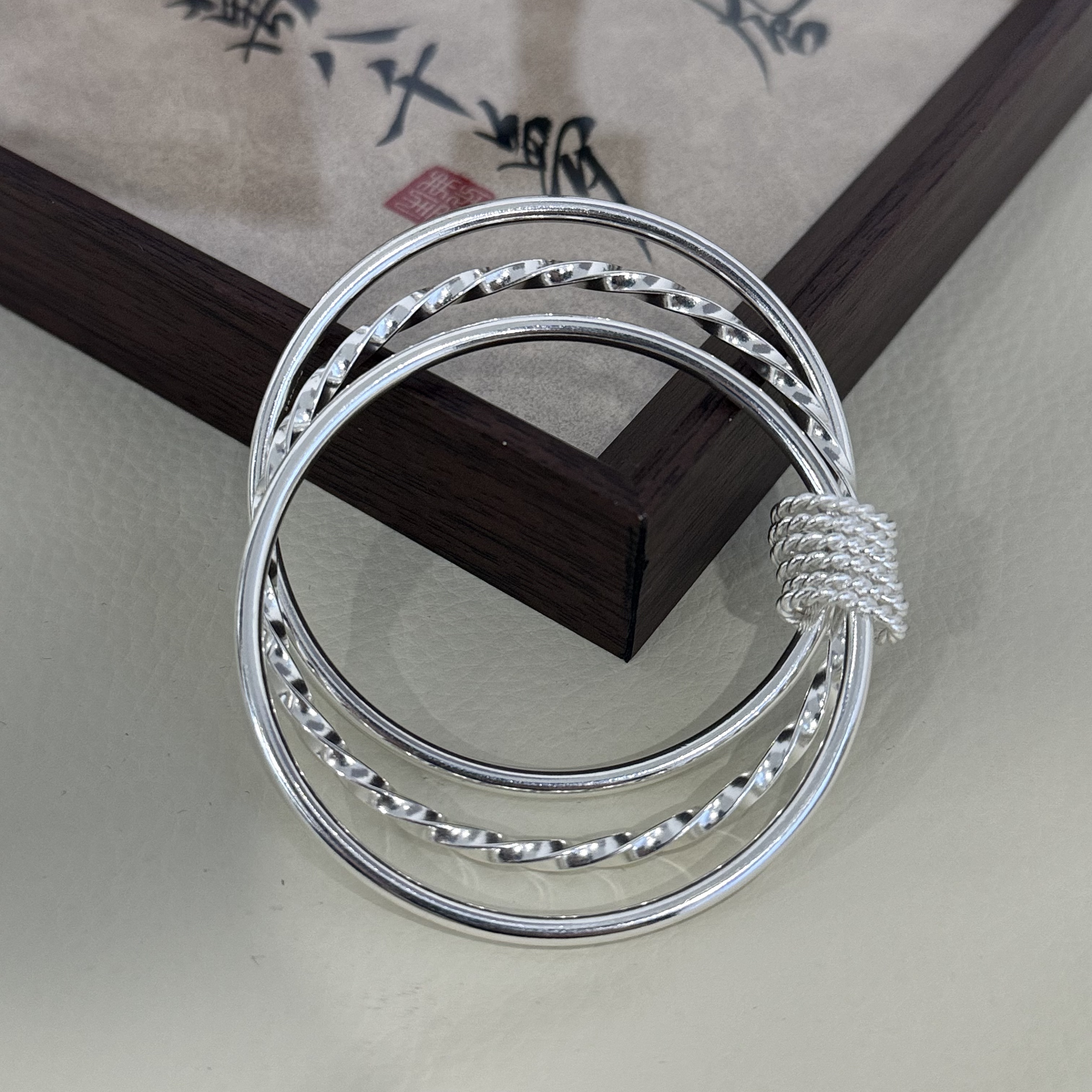 足银手镯 足银999.9 真爱麻花三生三世闭口手环女士小众流行手镯