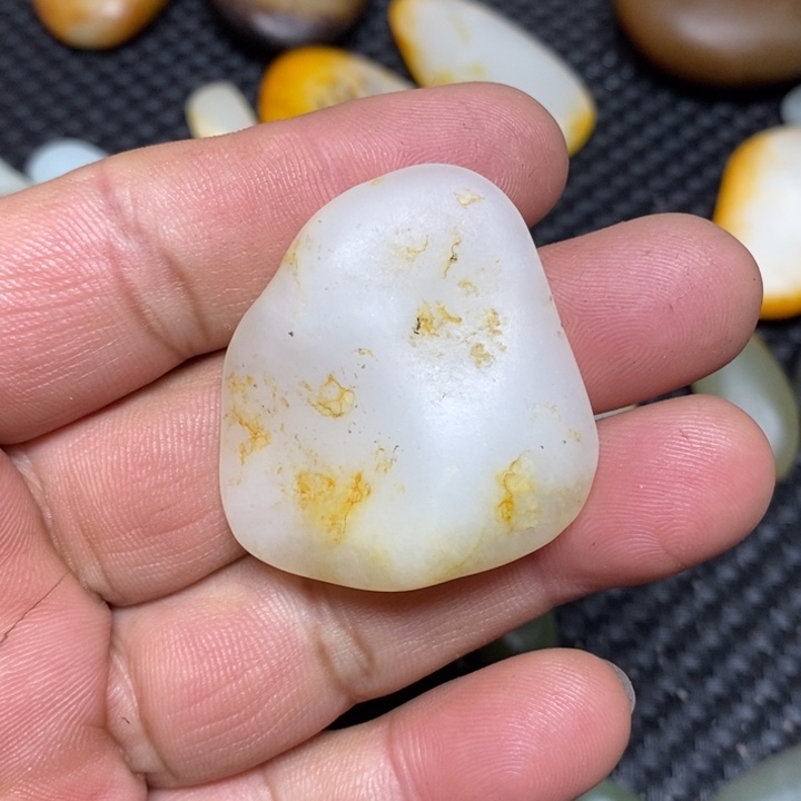 和田玉（白玉）珠宝奇石未镶嵌