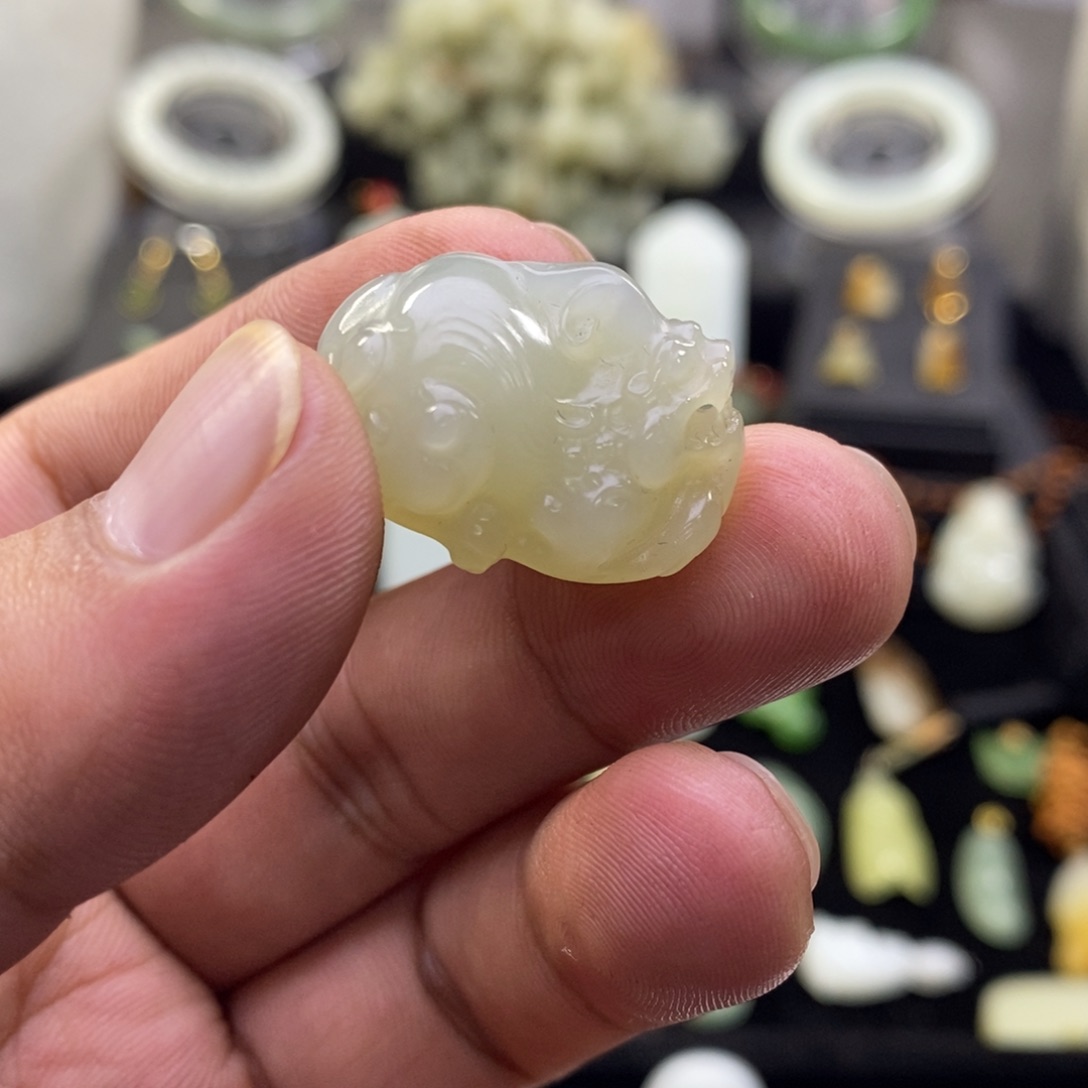 未镶嵌和田玉挂件