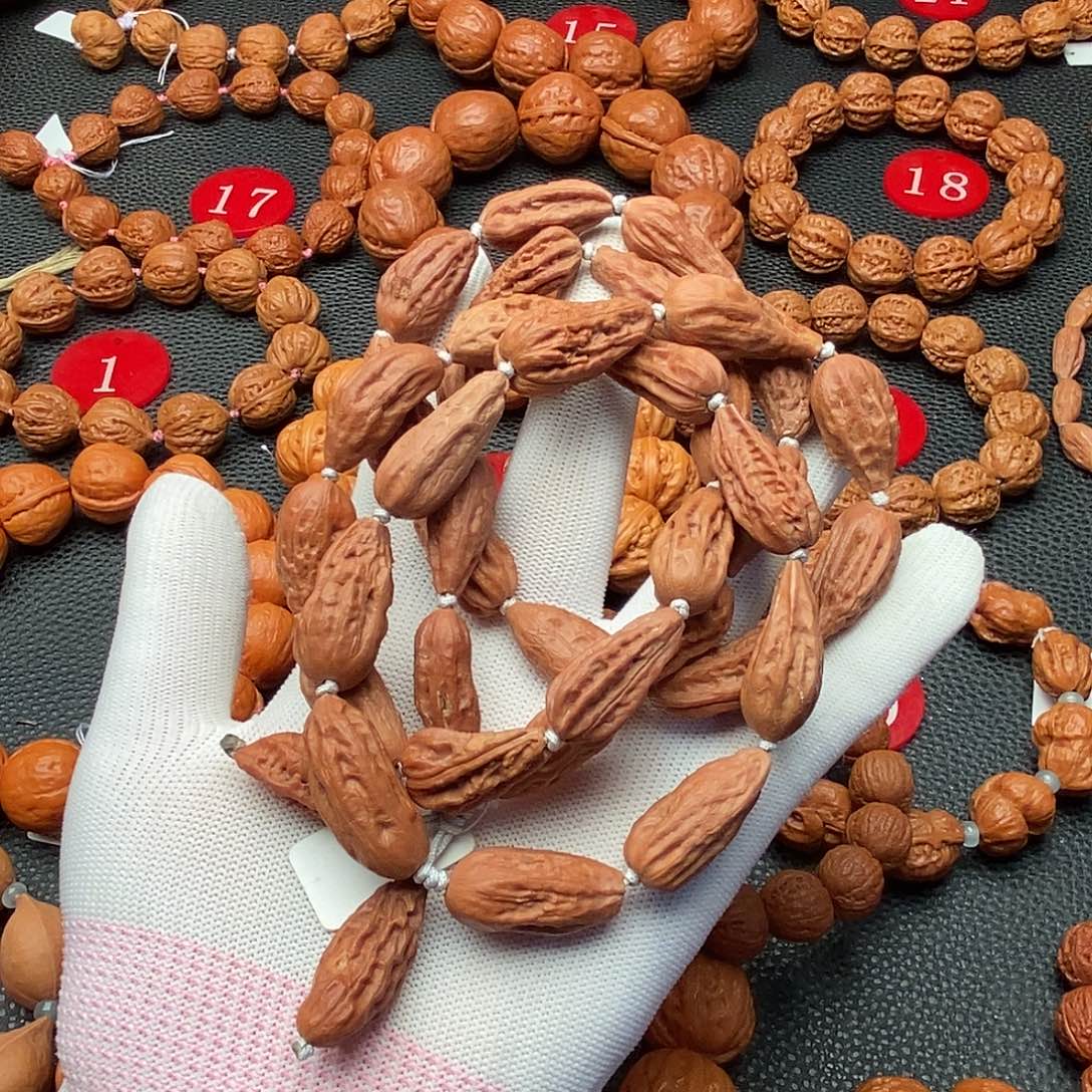 文玩核桃手串瓜子脖挂