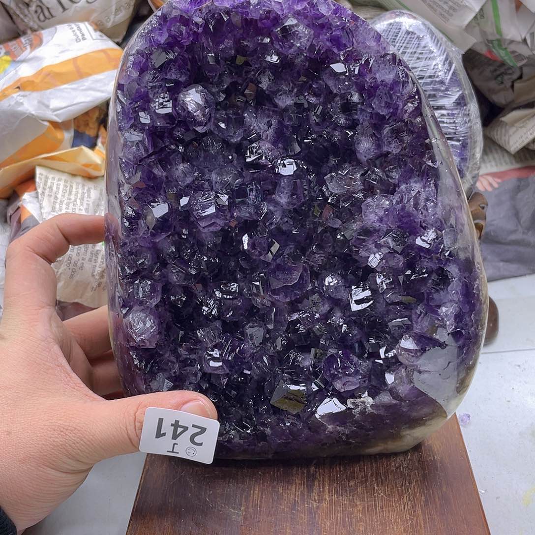 紫晶大型摆件（非配饰）未镶嵌