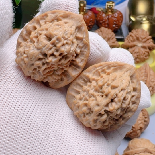 关关公子帽文玩核桃