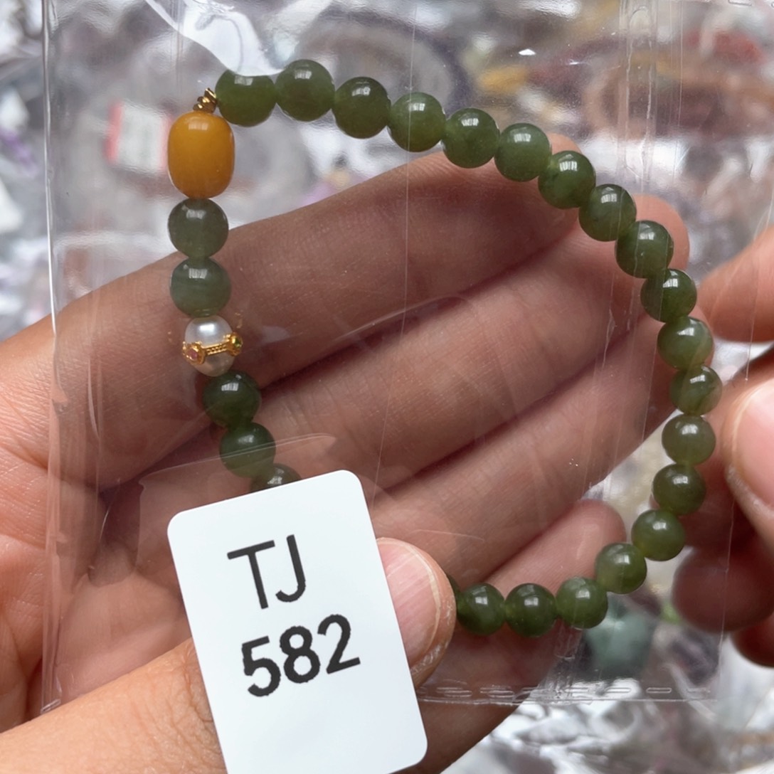 水晶多样性发一只未镶嵌