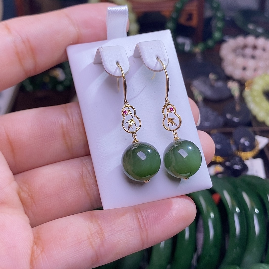 和田玉碧玉老料猫眼金镶耳坠未镶嵌