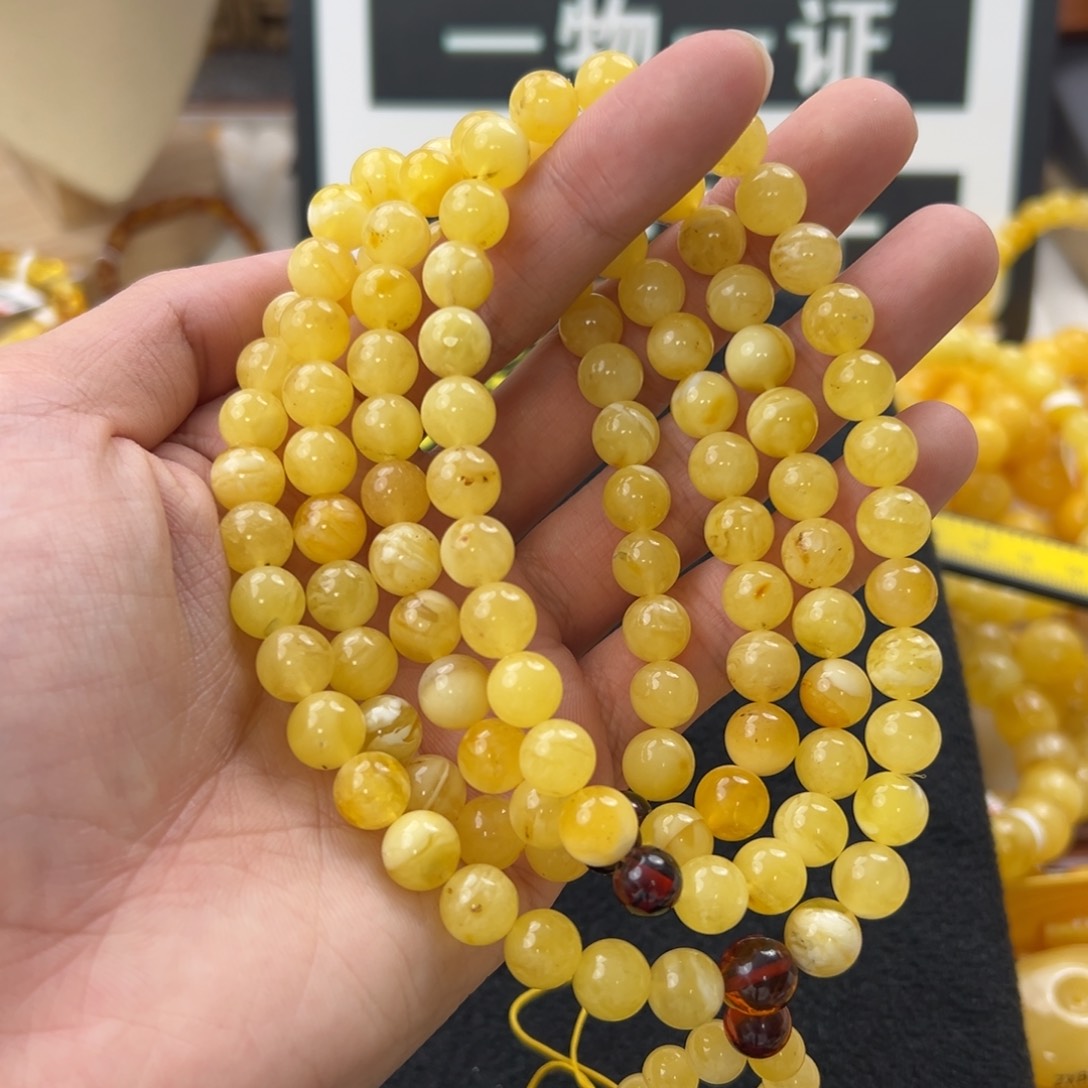 琥珀珠宝奇石未镶嵌