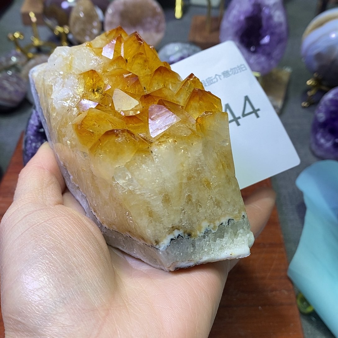 紫晶未镶嵌珠宝半成品