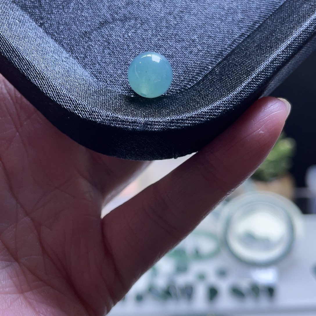 翡翠散珠天然A货翡翠卡10圆珠一颗