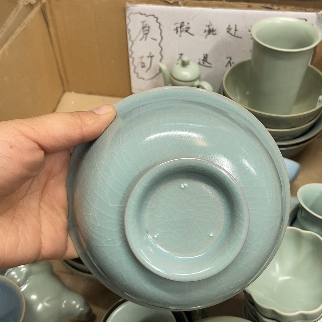 小***哥碗原矿仿古手工汝瓷瑕