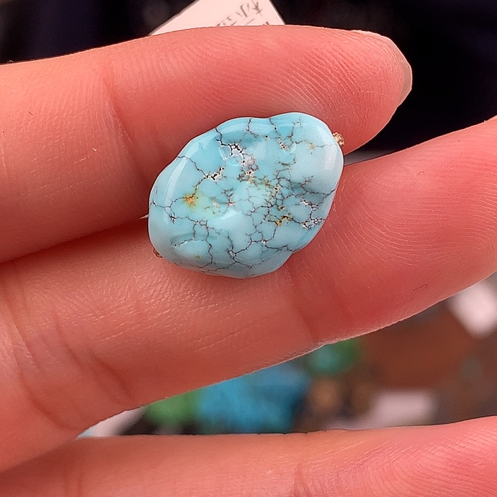 绿松石未镶嵌原矿