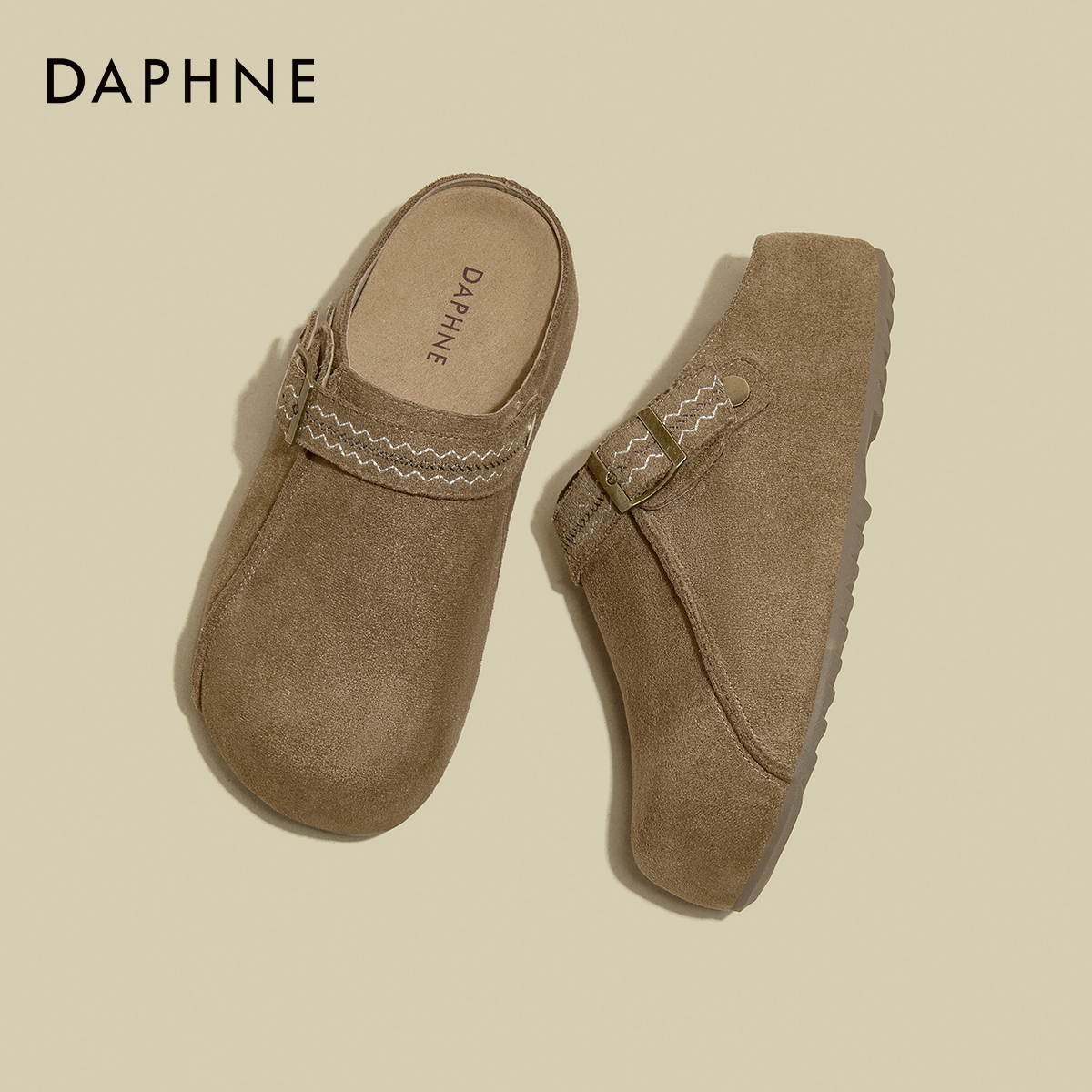 达芙妮复古勃肯鞋女2025秋冬季新款休闲百搭增高包头一脚蹬半拖鞋