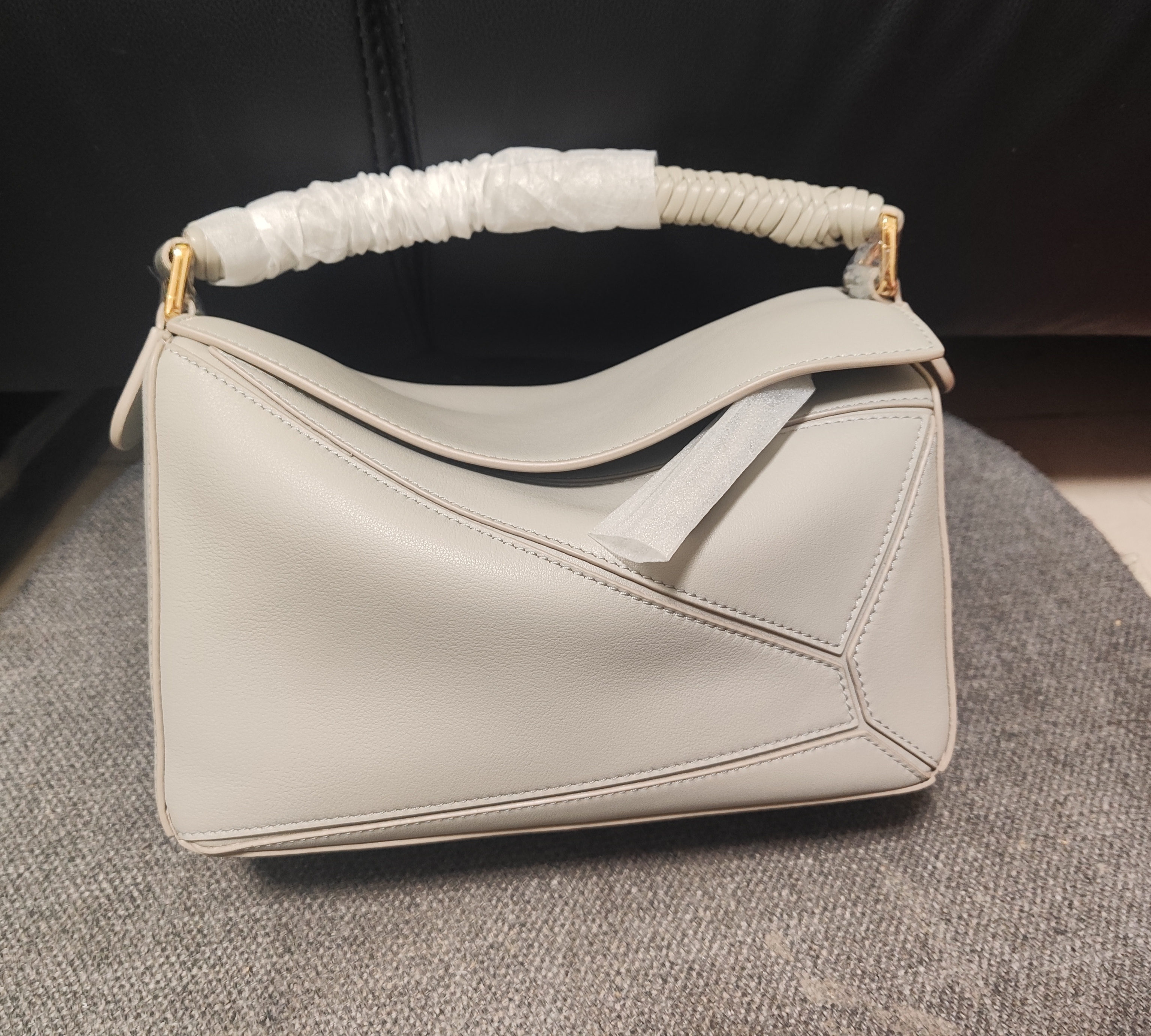 高版本里外全皮几何包全钢五金斜挎包