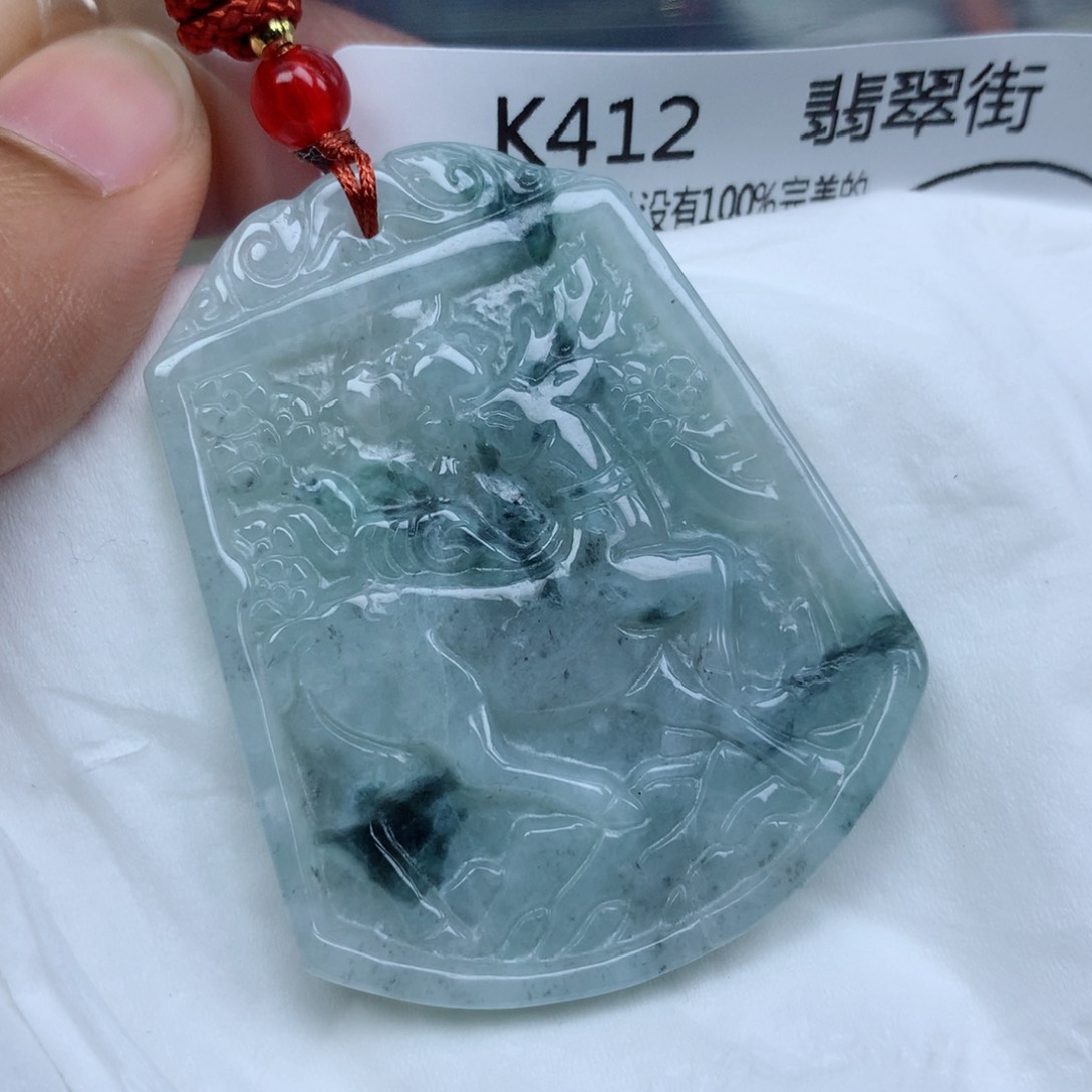 翡翠颈饰未镶嵌牌子