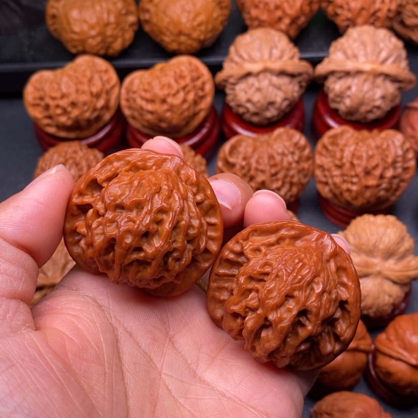 【闪购商品】文玩核桃把件40公子帽