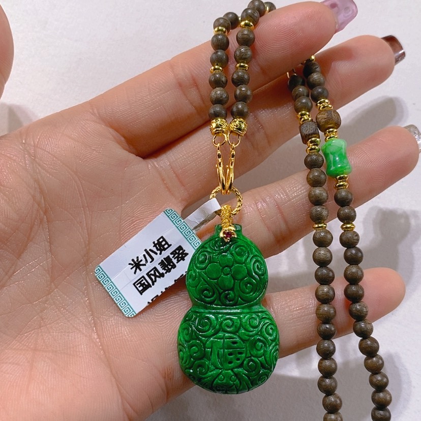 【闪购商品】颈饰未镶嵌翡翠