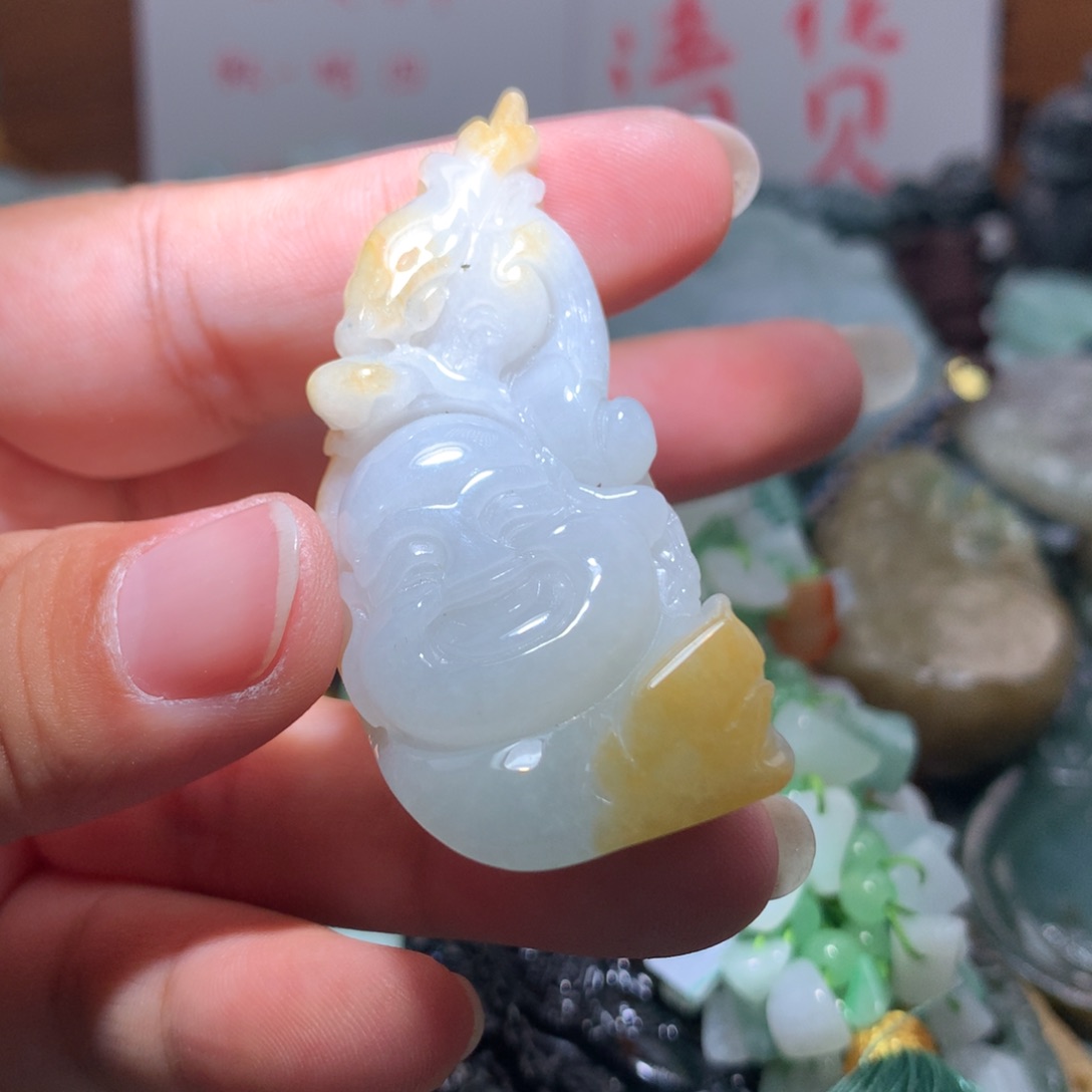 翡翠未镶嵌颈饰保真天然A货翡翠