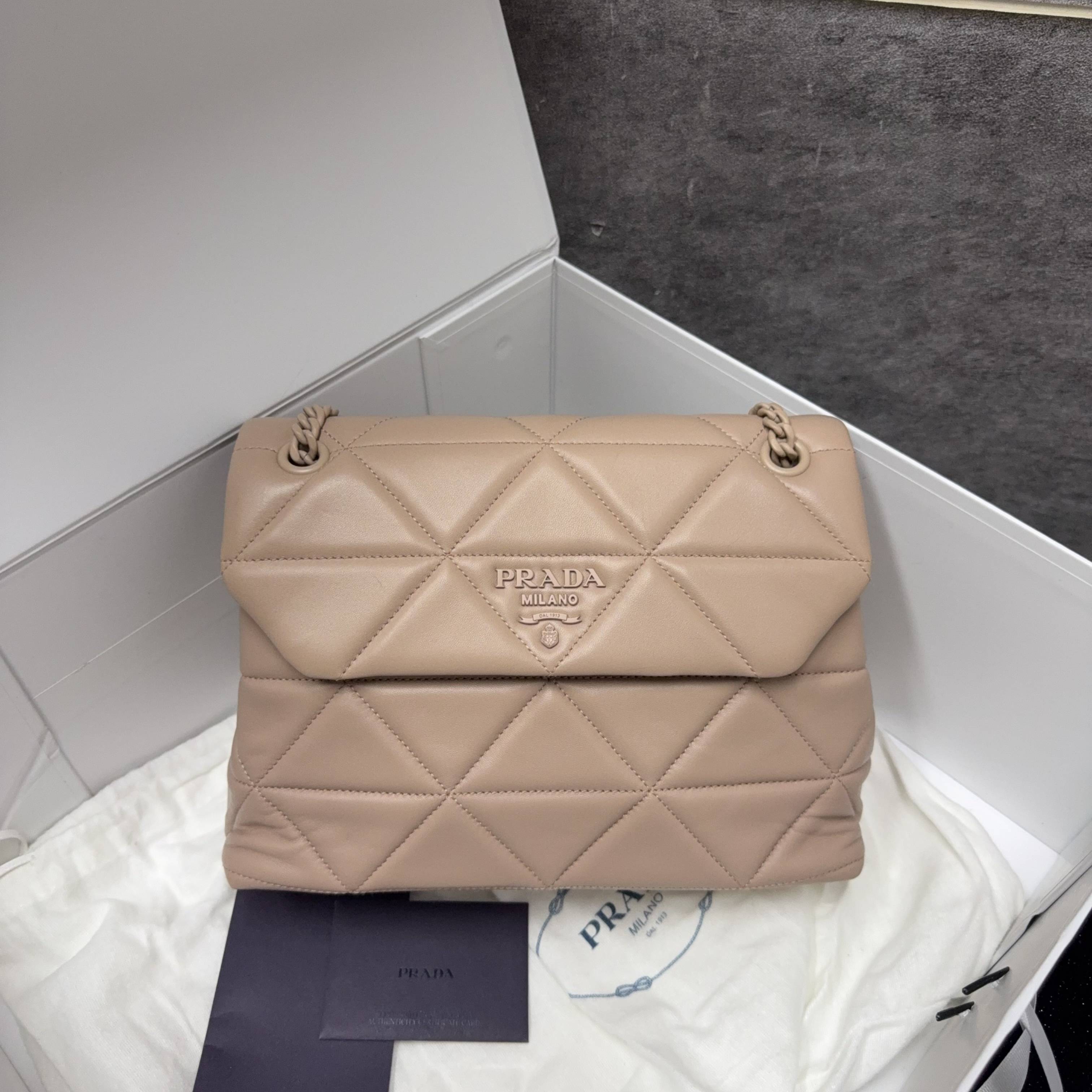 95新 Prada/普拉达 安安/箱包/TYP882512230043