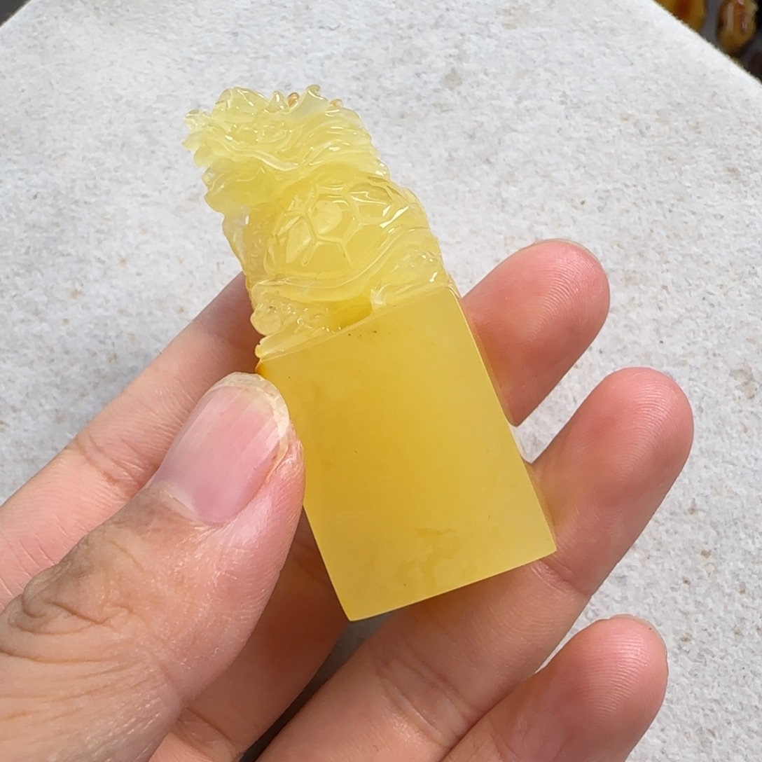 蜜蜡未镶嵌珠宝奇石微瑕