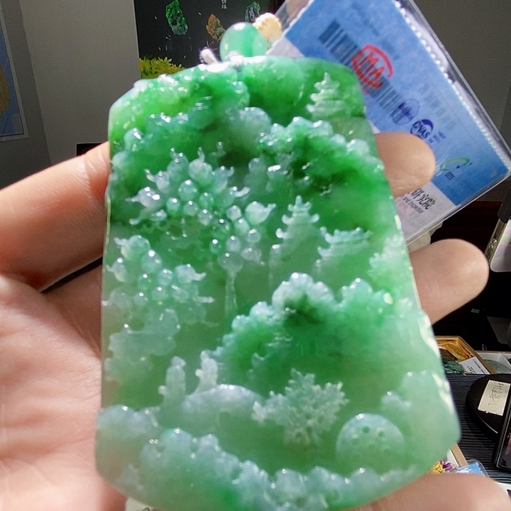 颈饰未镶嵌翡翠一