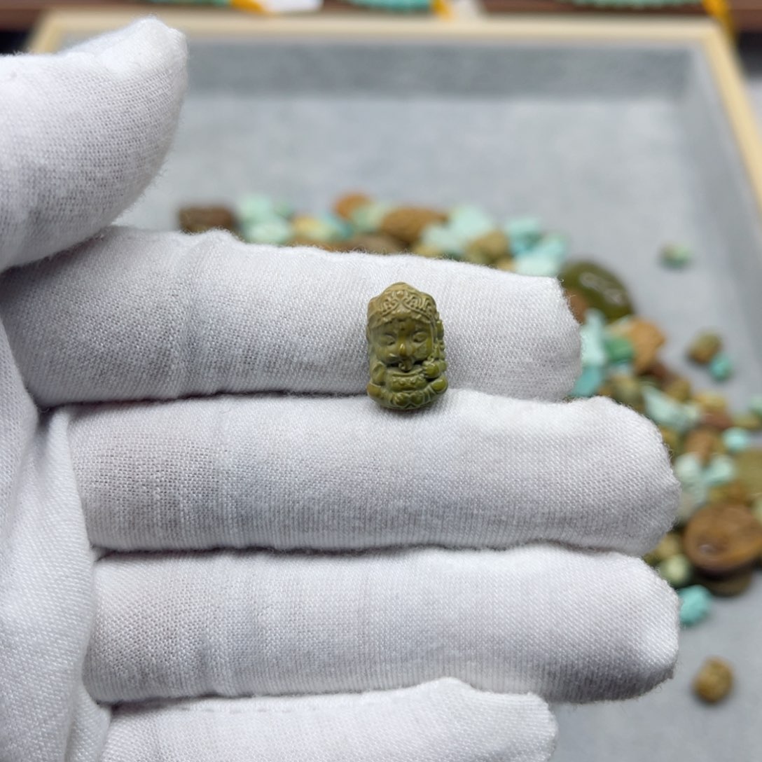 绿松石挂件未镶嵌