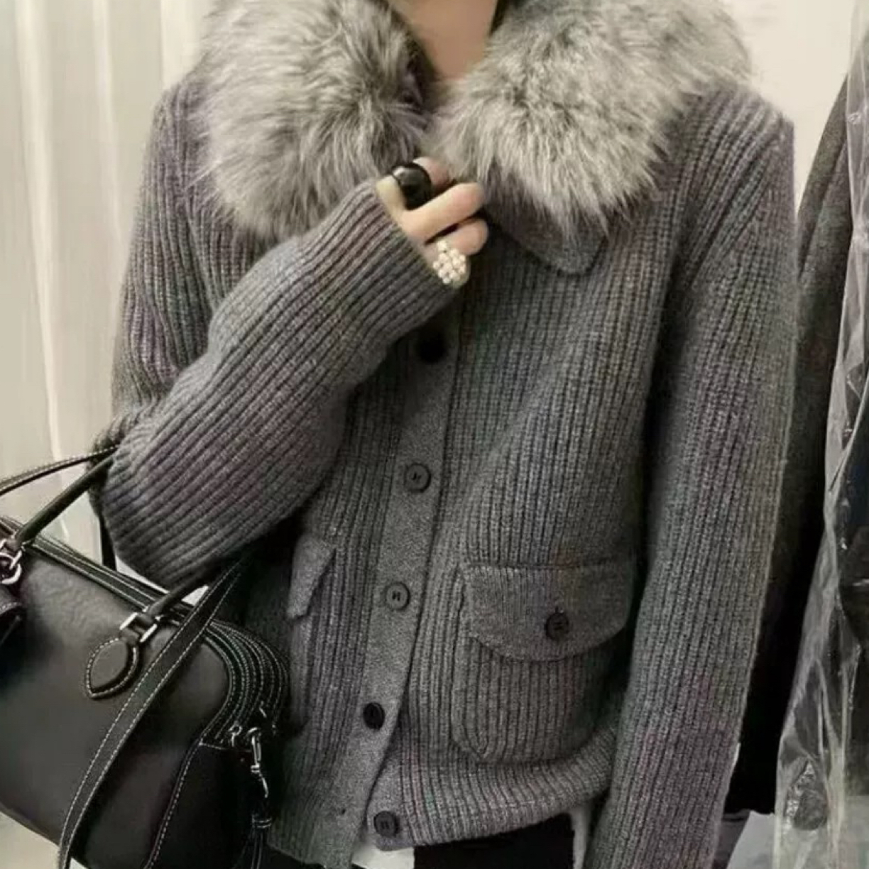 527大码女装针织可拆卸毛领保暖开衫上衣（衣长66左右/胸围69左右）