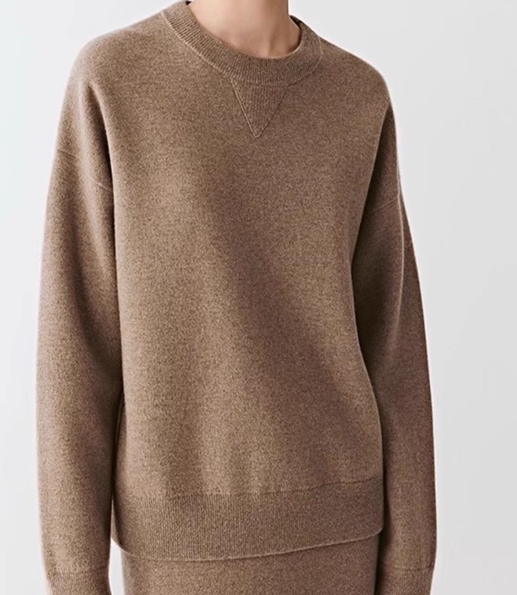 25407001【禾家 不染色订单】25冬装新款原色系羊绒套头衫