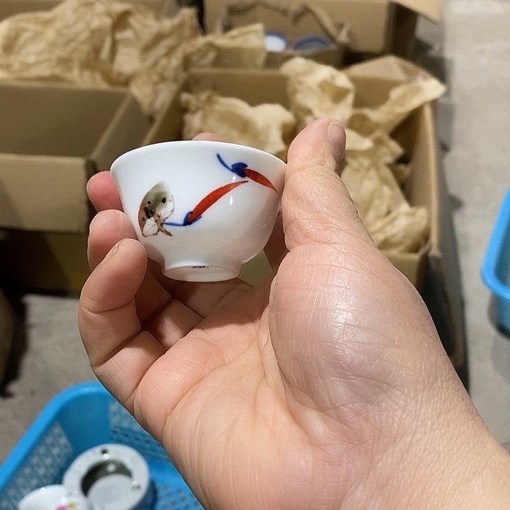 摆件景德镇瓷器研究开发基地副经理